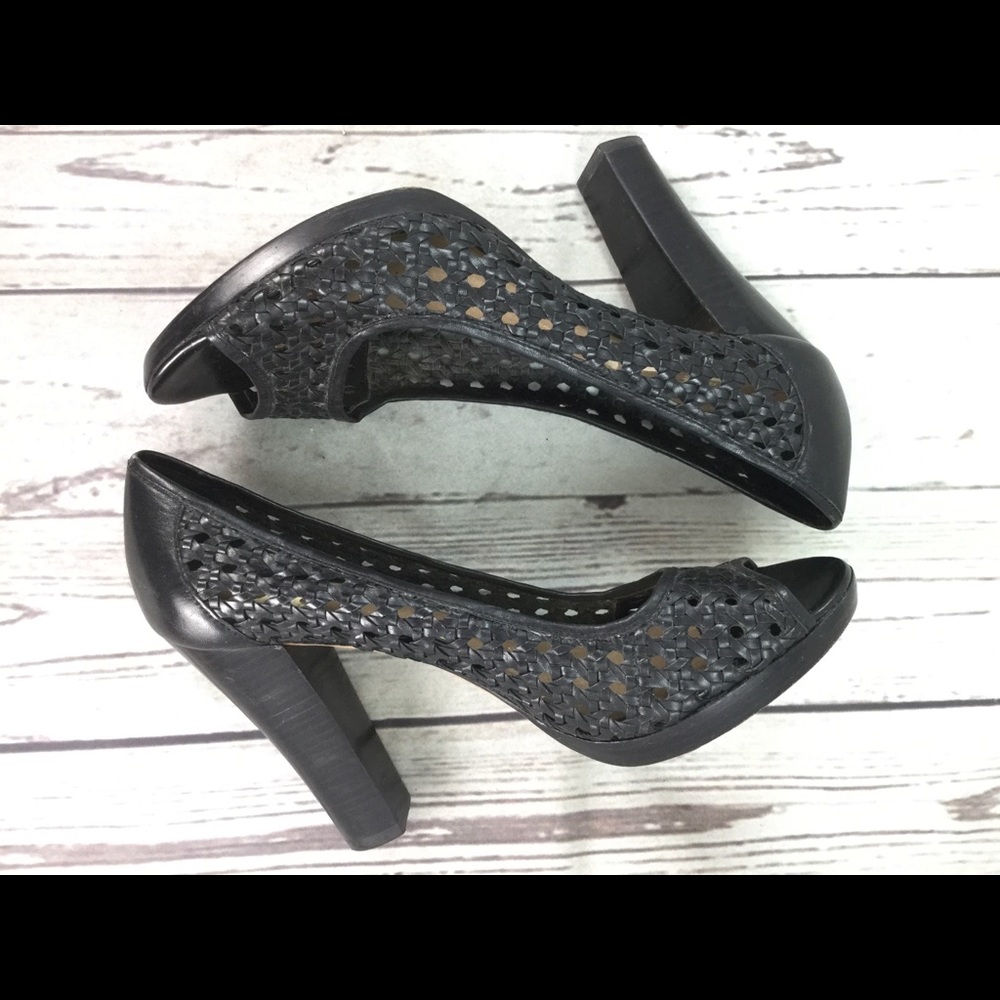 Joan & David Circa Open Toe Heels